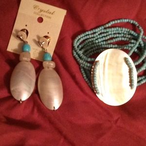 Earrings and bracelet set